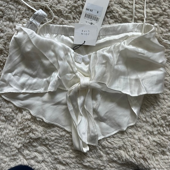 NWT Zara White Silk Crop Top With Adjustable Straps, Built in Bra, Tie back Sz S - Picture 7 of 9